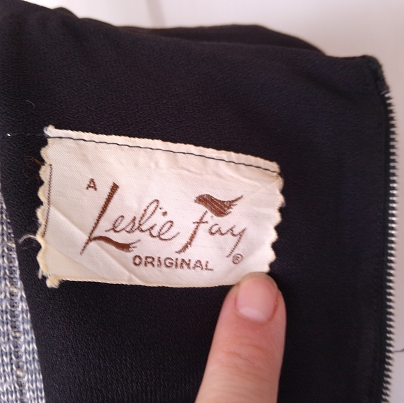 VINTAGE 1960s LESLIE FAY Black Dress with Large Beaded Cluster Buttons - Picture 8 of 9